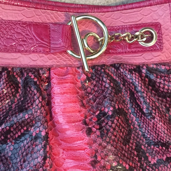 Clutch - Picture 3 of 4